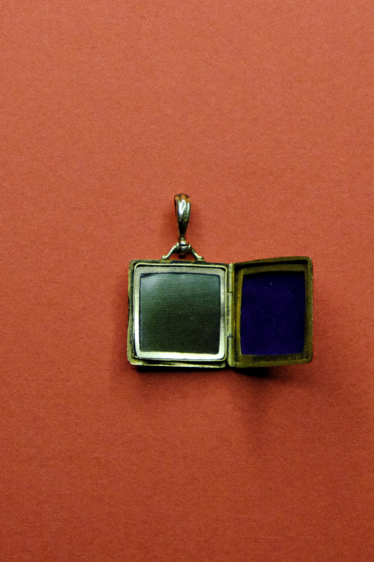 Antique Gold Clover Keep Safe Locket