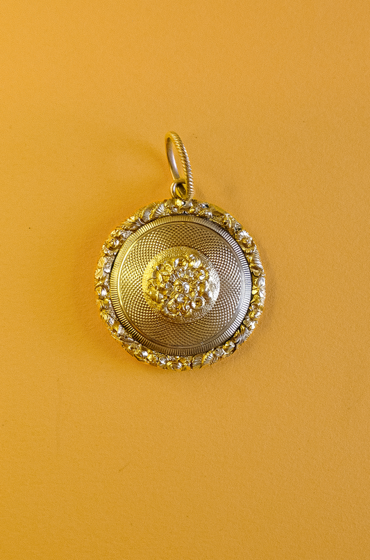 15ct Yellow Gold Victorian Medallion Pendant, Floral & Engine-Turned